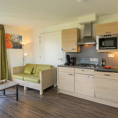 Semi-detached With Dishwasher, In De Maasduinen Area *